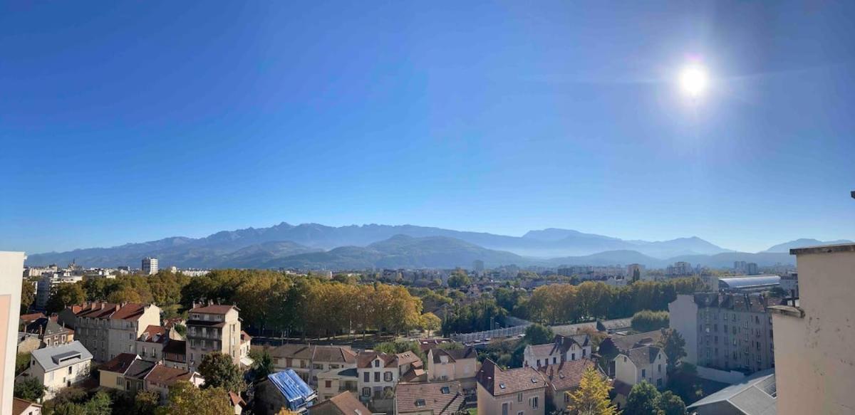 2 Terrasses vue à 360 sur les montagnes Appartamento Grenoble Esterno foto